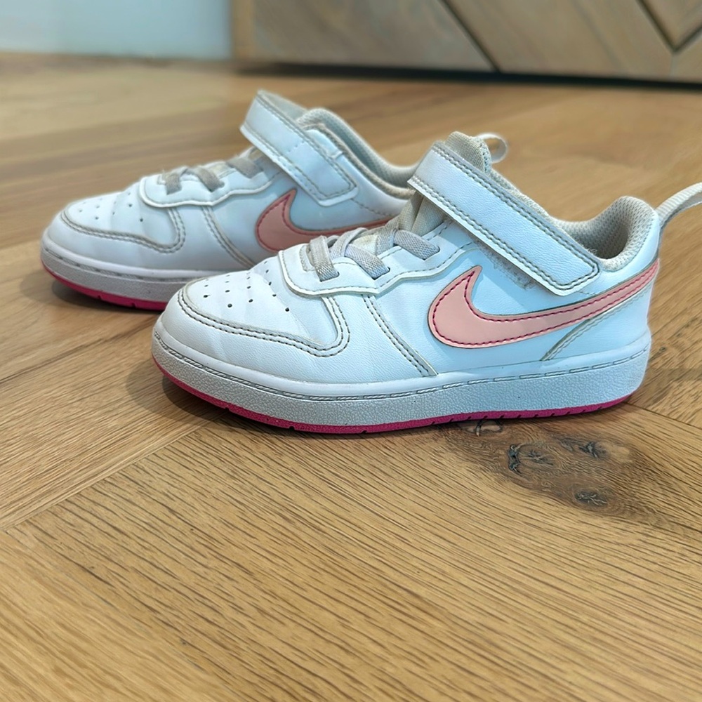 Girls Nike sneakers